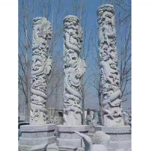 石雕龍柱